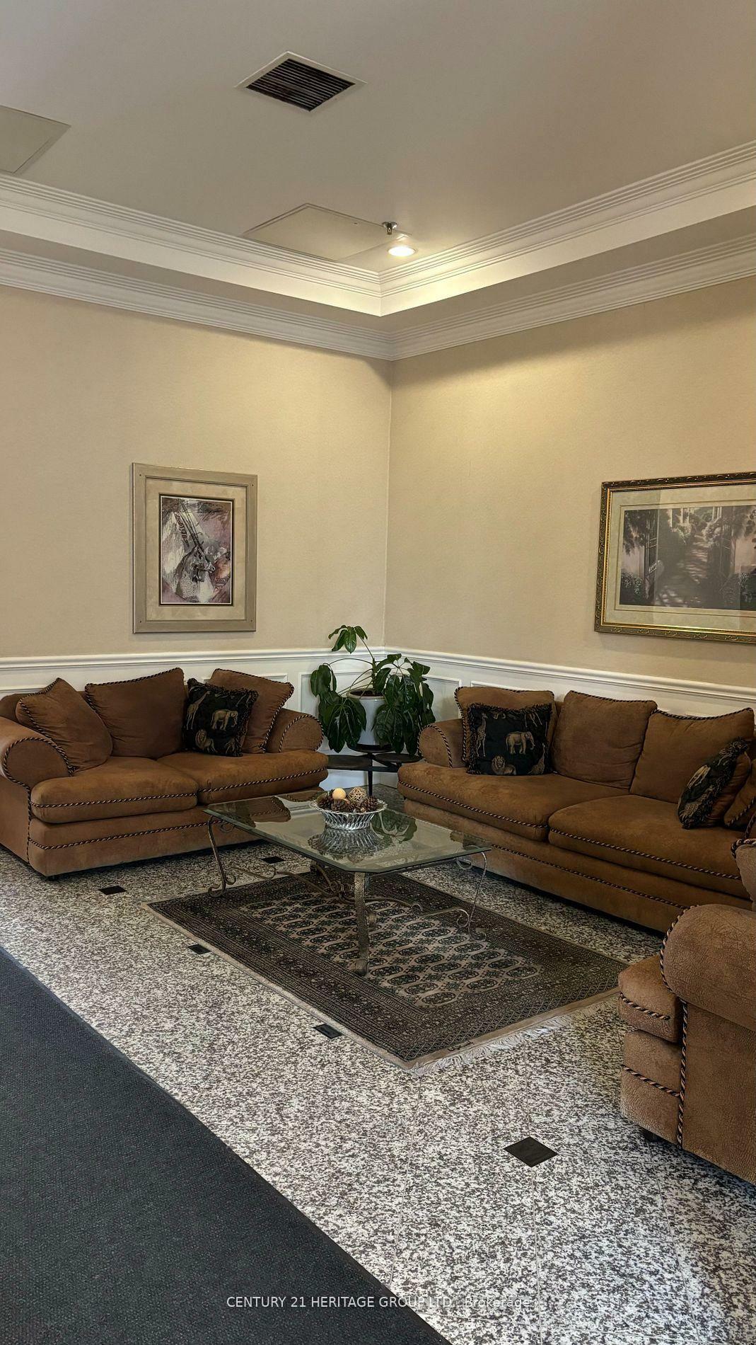 Photo de la propriété: 555 Wilson Heights Boulevard 503 ON M3H 6B5