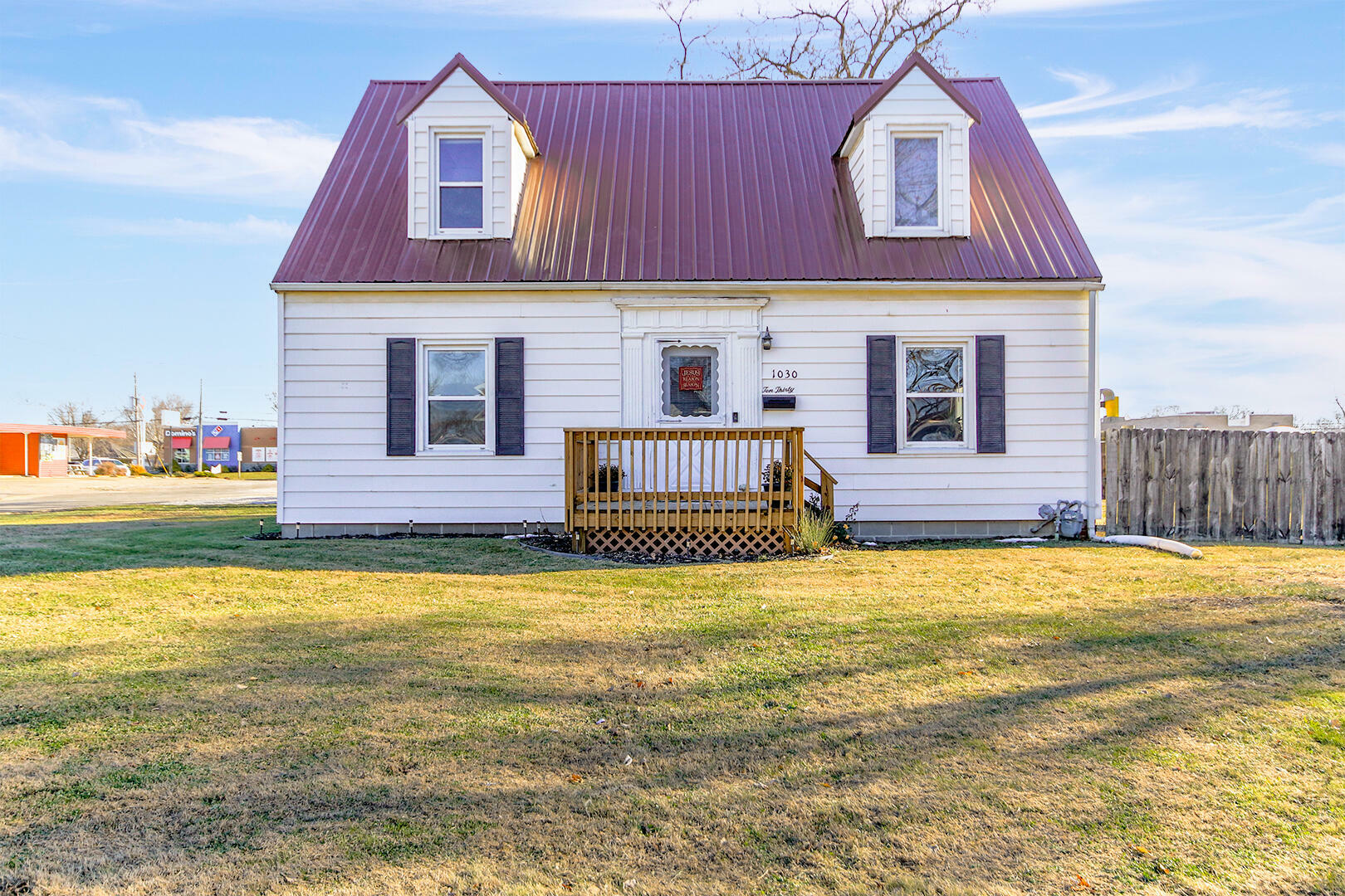 Property Photo:  1030 N Ault St  MO 65270 