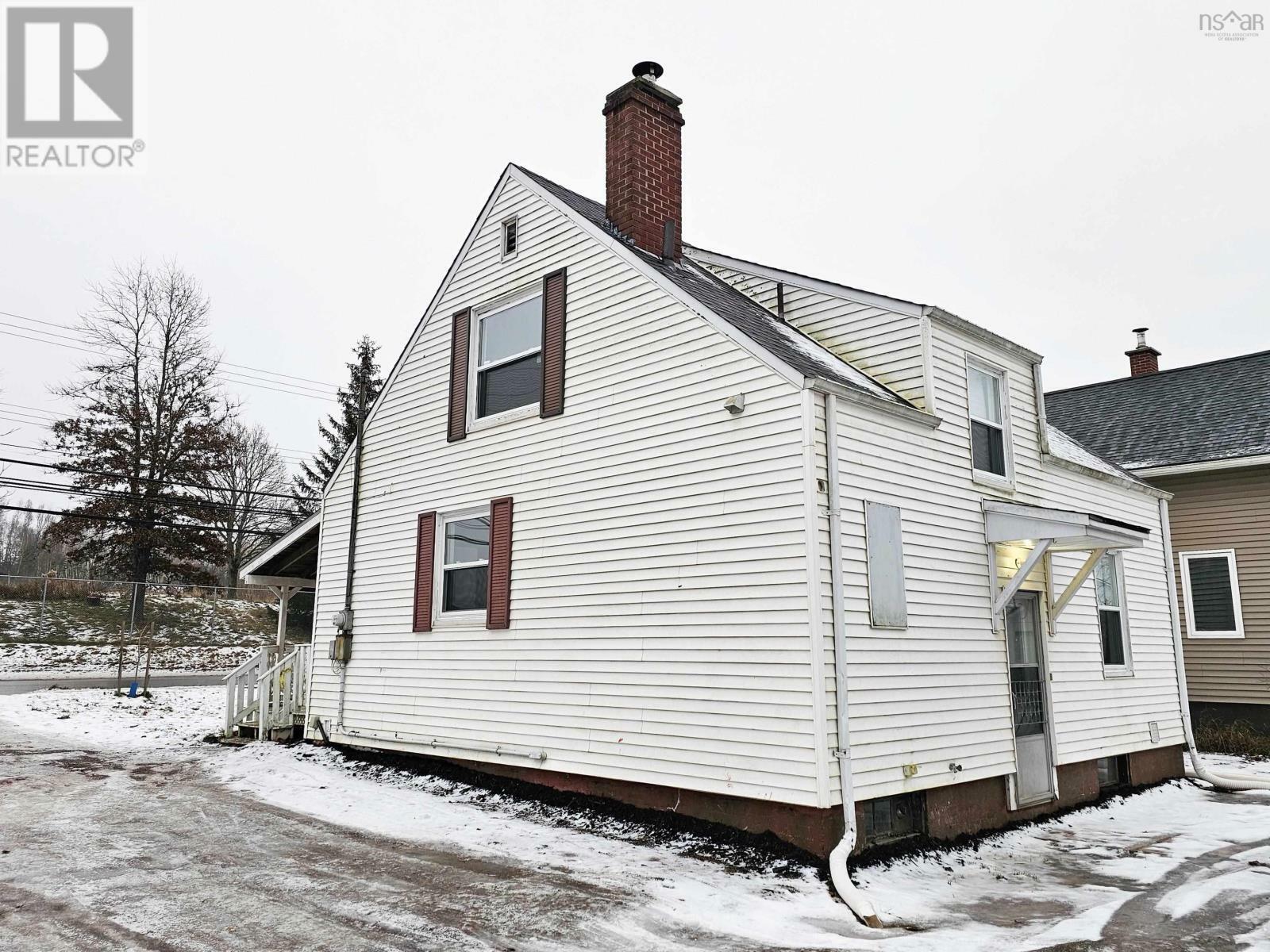 Property Photo:  232 Willow Street  NS B2N 5A2 