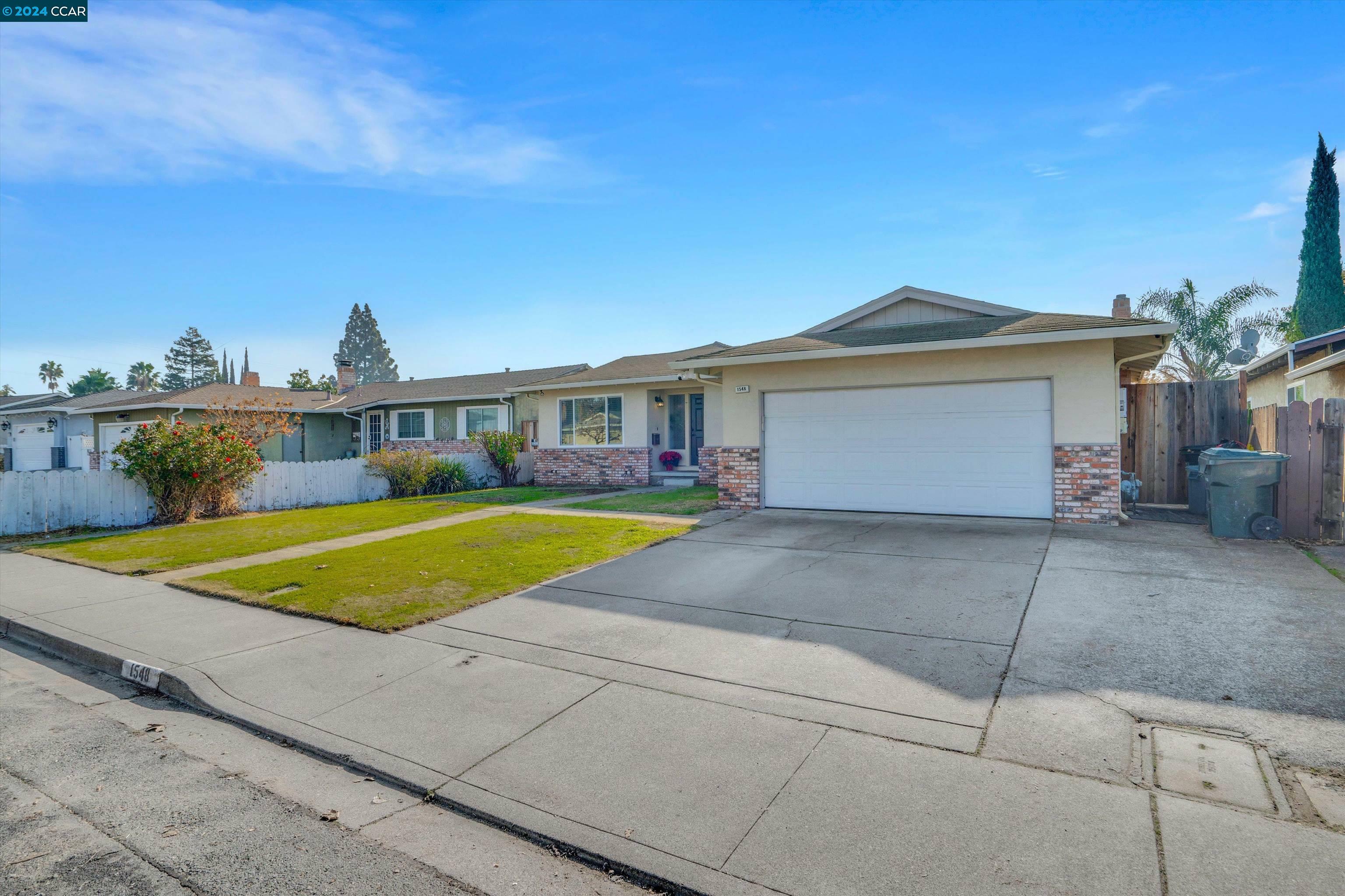 Property Photo:  1548 Sandy Way  CA 94509 