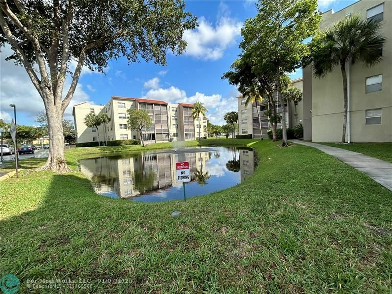 Property Photo:  1830 SW 81 Ave 4111  FL 33068 