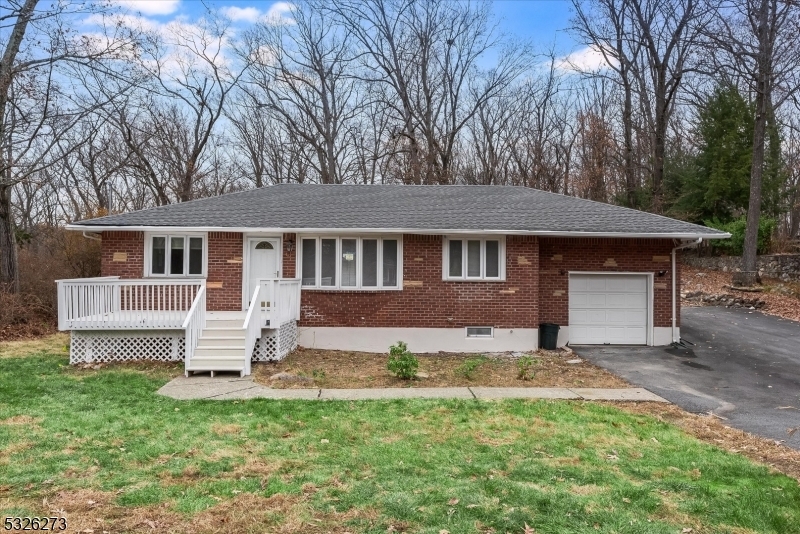 Property Photo:  49 Hillside Dr  NJ 07403 