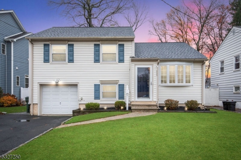Property Photo: 885 North Ave NJ 07090