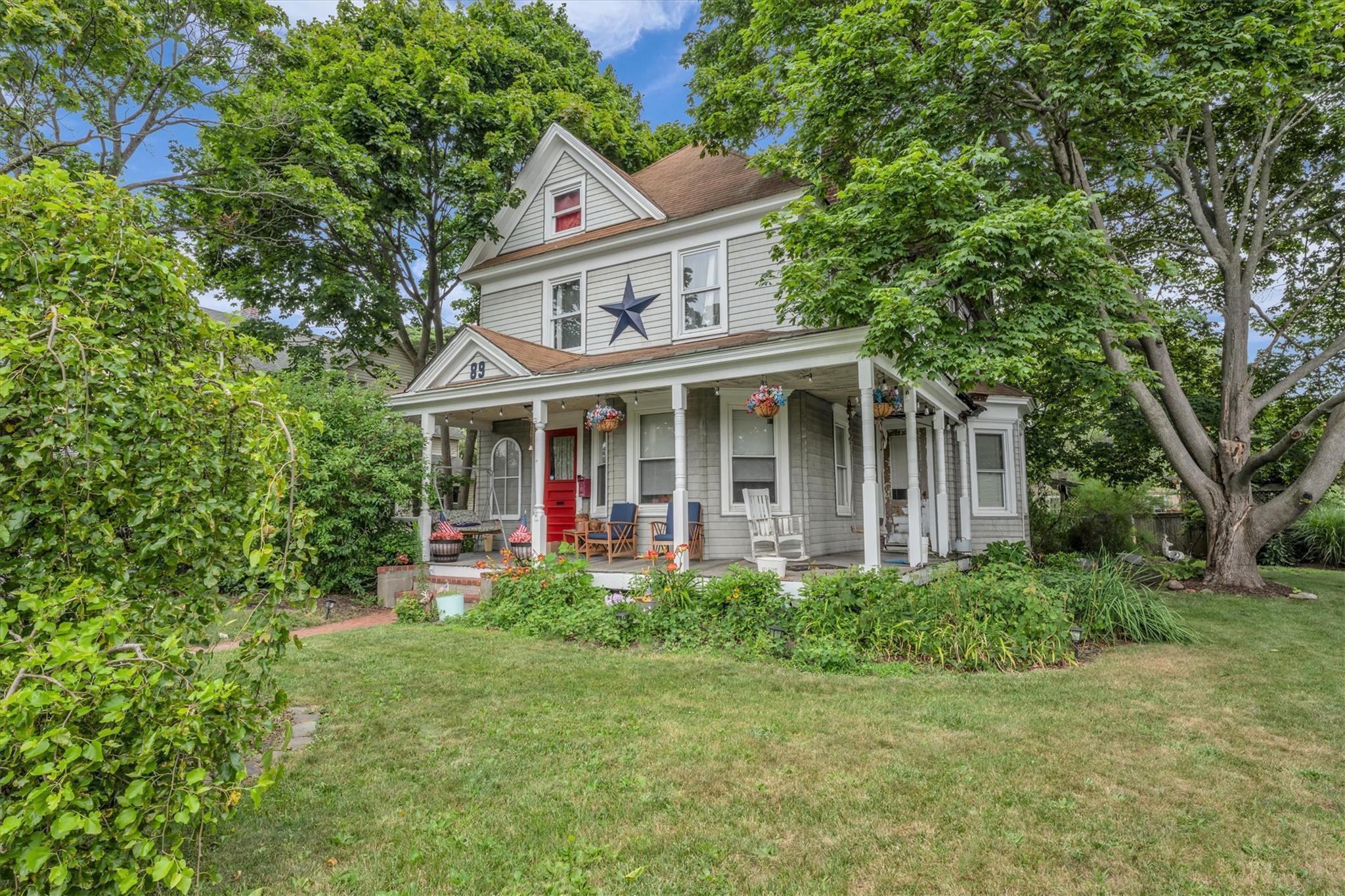 89 Cedar Avenue  Patchogue NY 11772 photo