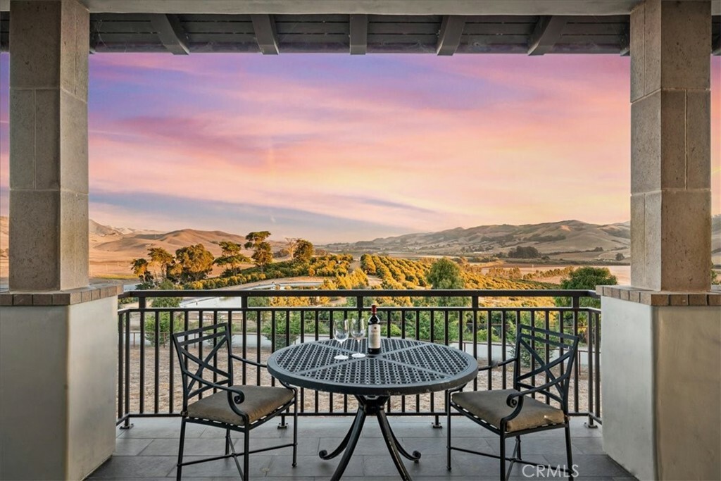 Property Photo:  3515 Turri Road  CA 93405 