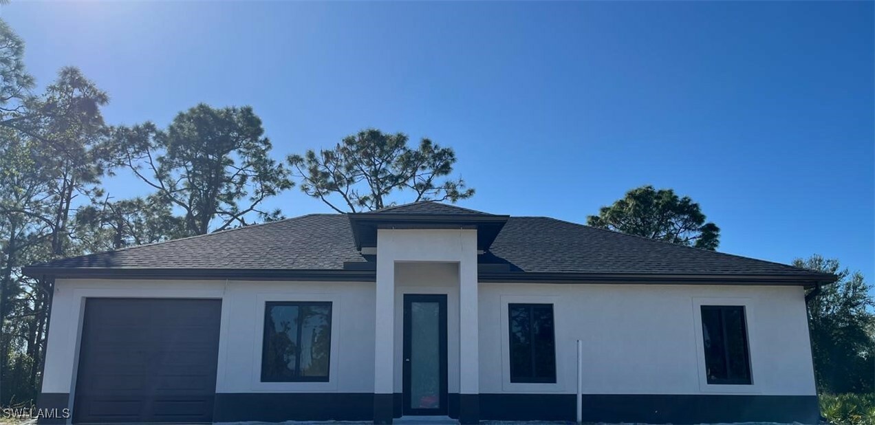 Property Photo:  3315 3rd Street SW  FL 33976 