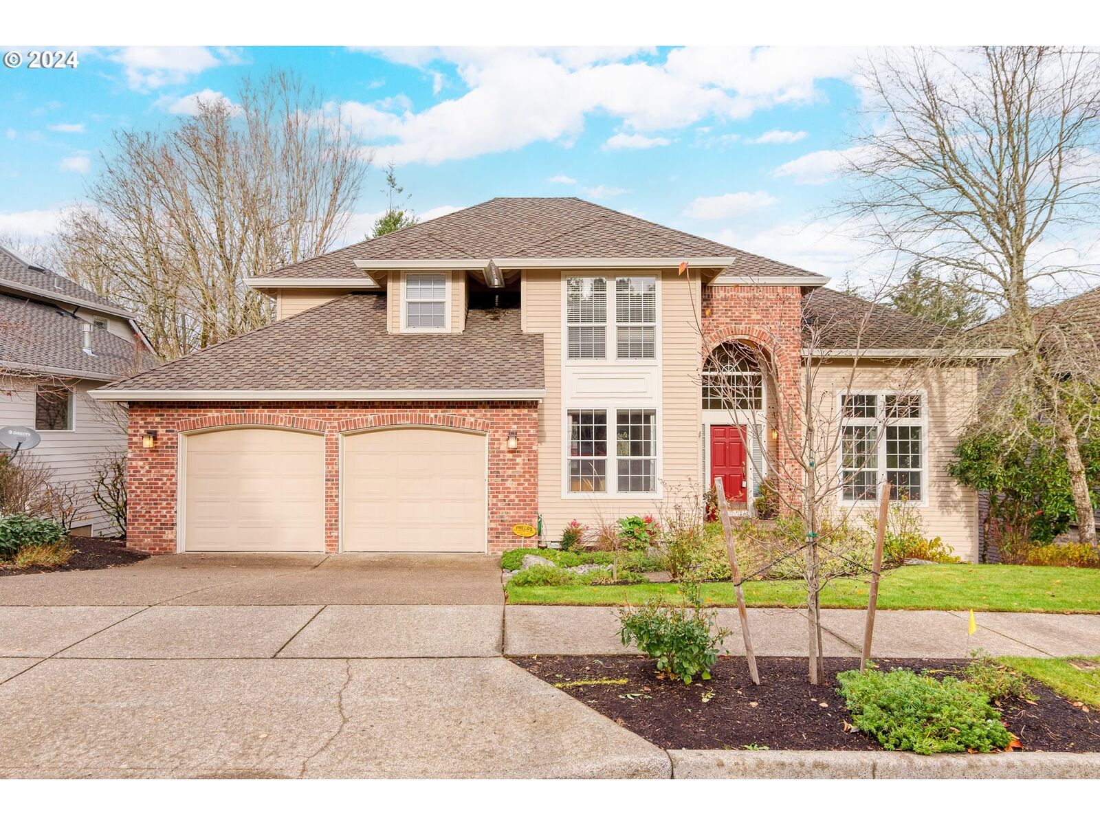 Property Photo: 1546 NW Benfield Dr OR 97229
