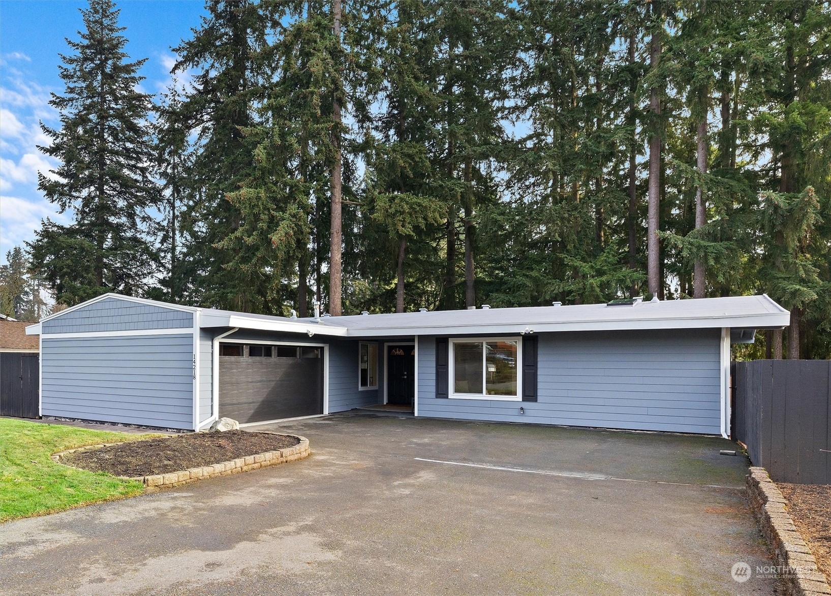 Property Photo:  14218  119th Avenue NE  WA 98034 