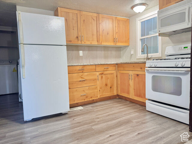 Property Photo:  155 W State St Trlr 3  UT 84043 