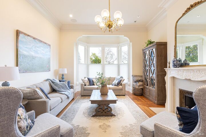 Property Photo:  423 Seminary Street  CA 94559 