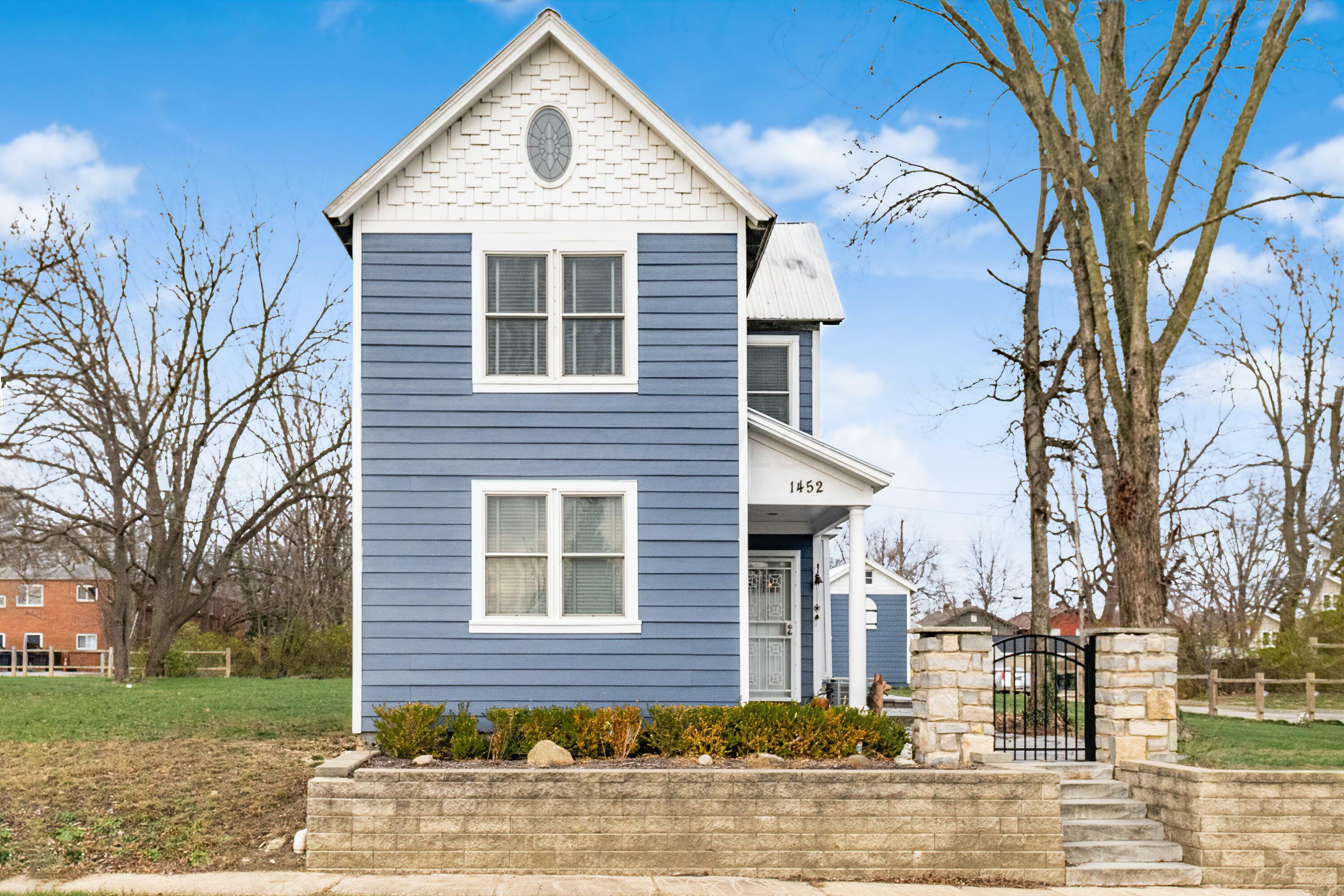 Property Photo:  1452 Cole Street  OH 43205 