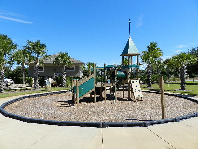 Property Photo:  2139 Wilsons Plover Circle  FL 32566 