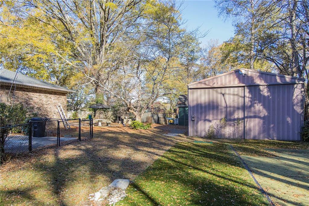 Property Photo:  19 Greenbriar Lane SE  GA 30161 
