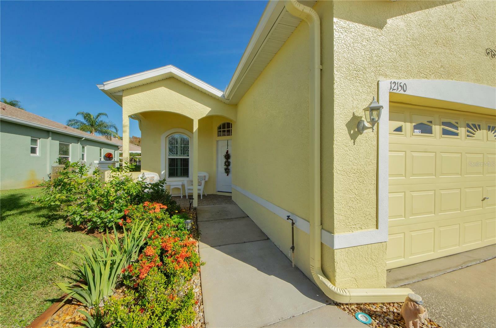 Property Photo:  12150 Putter Green Court  FL 34654 