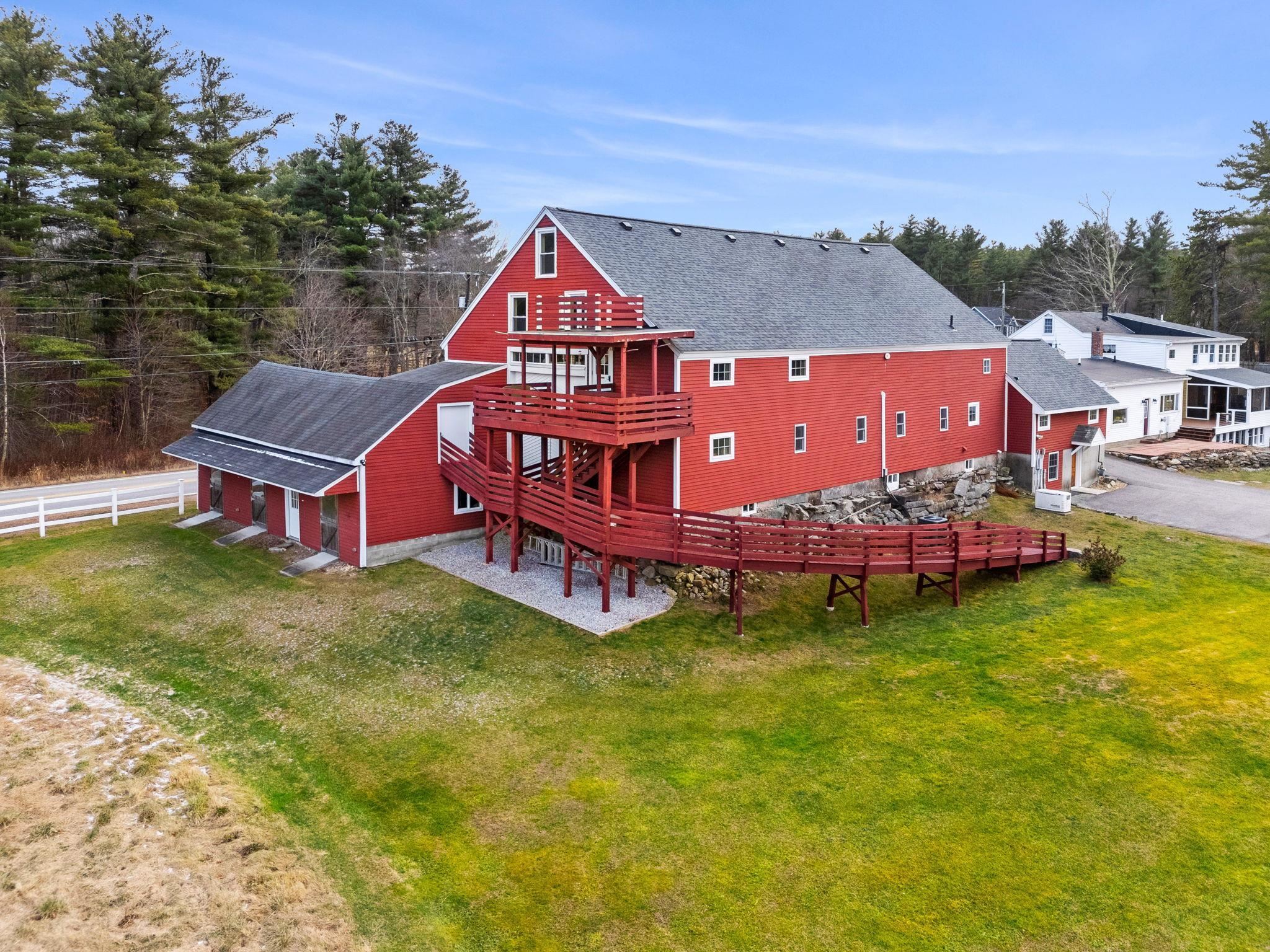 Property Photo: 288-288A S Merrimack Road NH 03049
