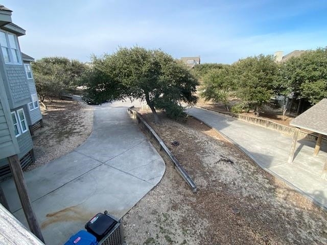Property Photo: 125 Foresail Court NC 27949-4472