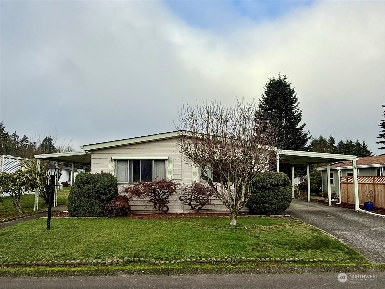 Property Photo:  1414  Alonda Lane NE  WA 98516 