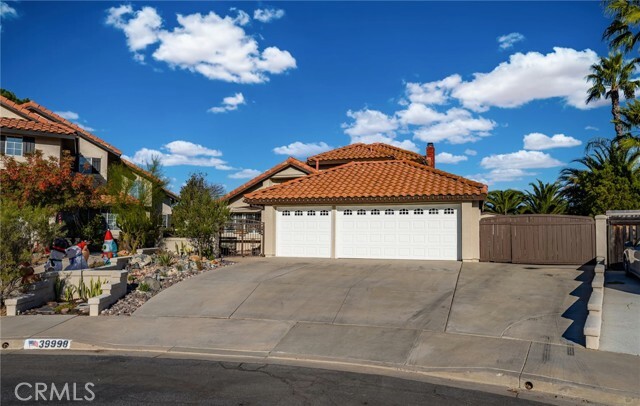 Property Photo:  39998 Stamos Court  CA 92591 