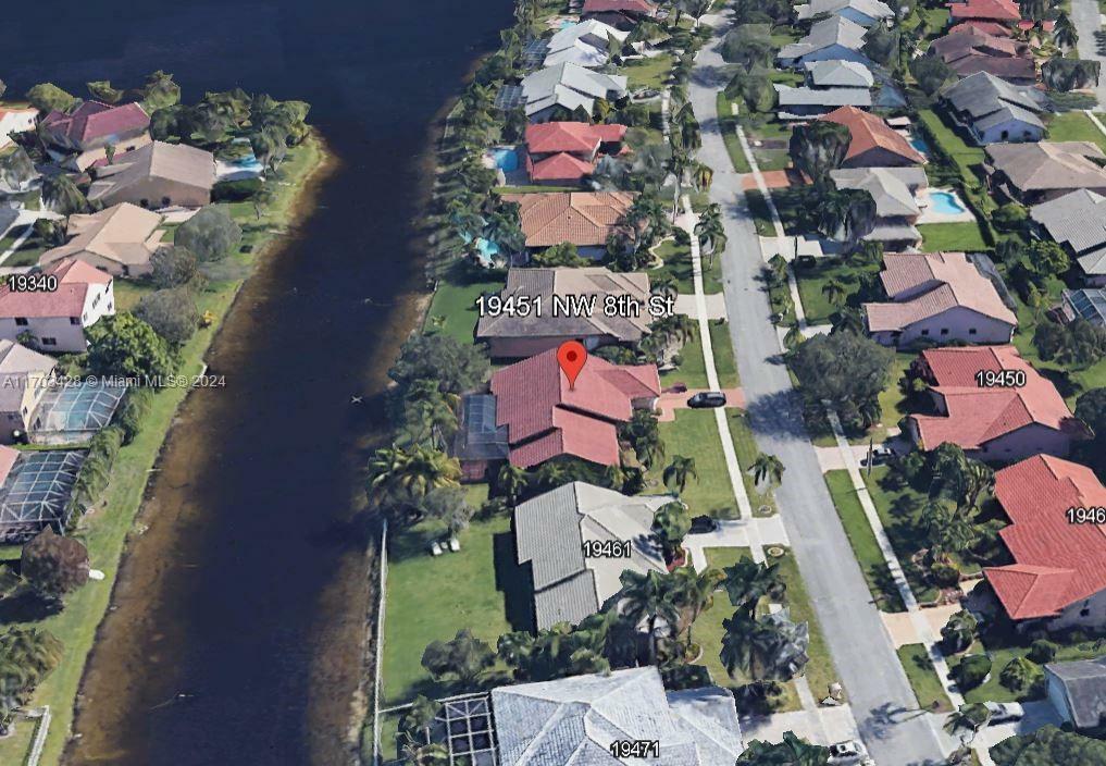 Property Photo:  19451 NW 8th St  FL 33029 