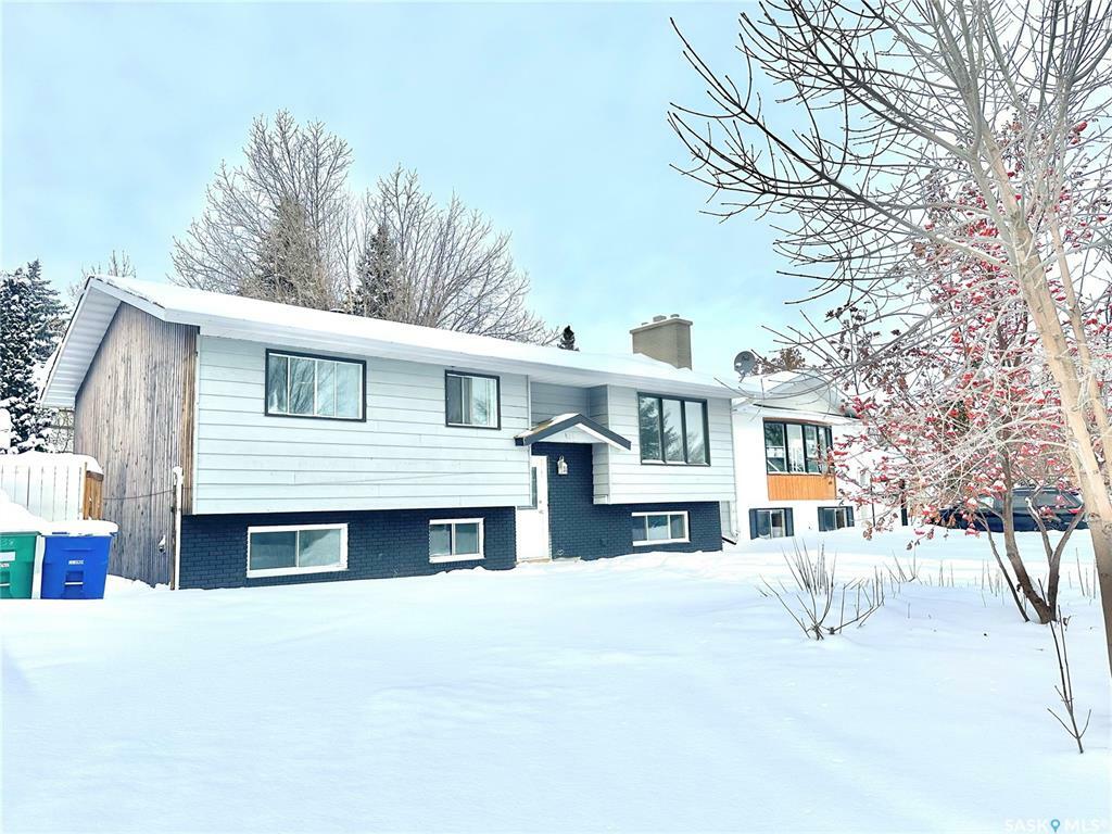 Property Photo:  638 Redberry Road  SK S7K 4S5 