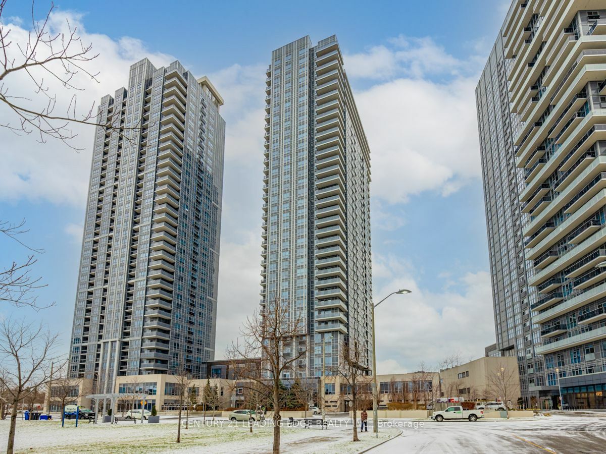 255 Village Green Sq 811  Toronto ON M1S 0L7 photo