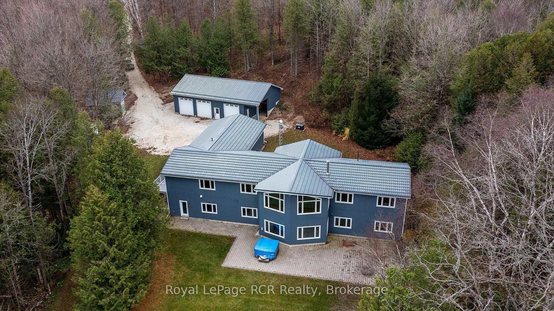 Property Photo: 123 Lakeview Rd ON N0C 1M0