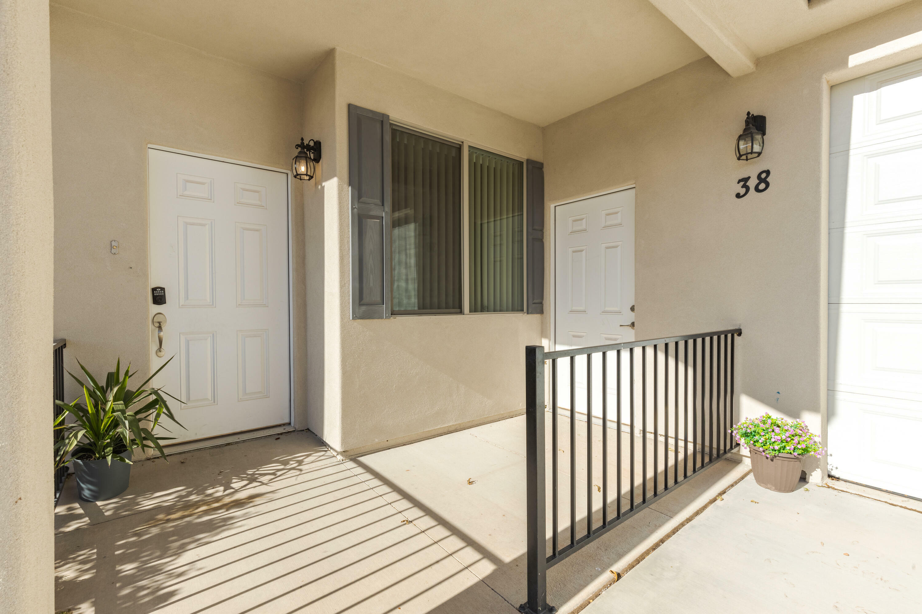 Property Photo:  38 W Judd Ln  UT 84737 