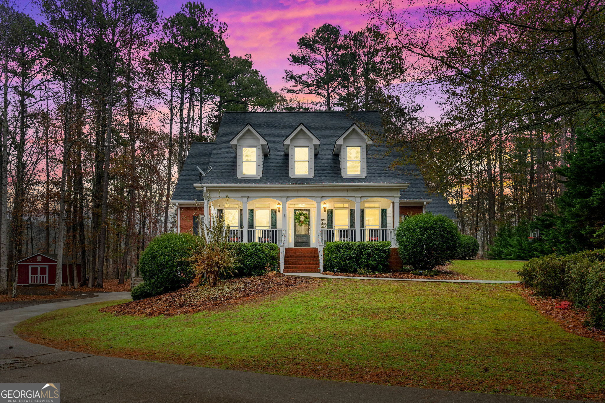 Property Photo:  2300 Hawthorne Trace  GA 30655 