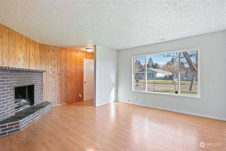 Property Photo:  2255  Jennifer Place  WA 98632 