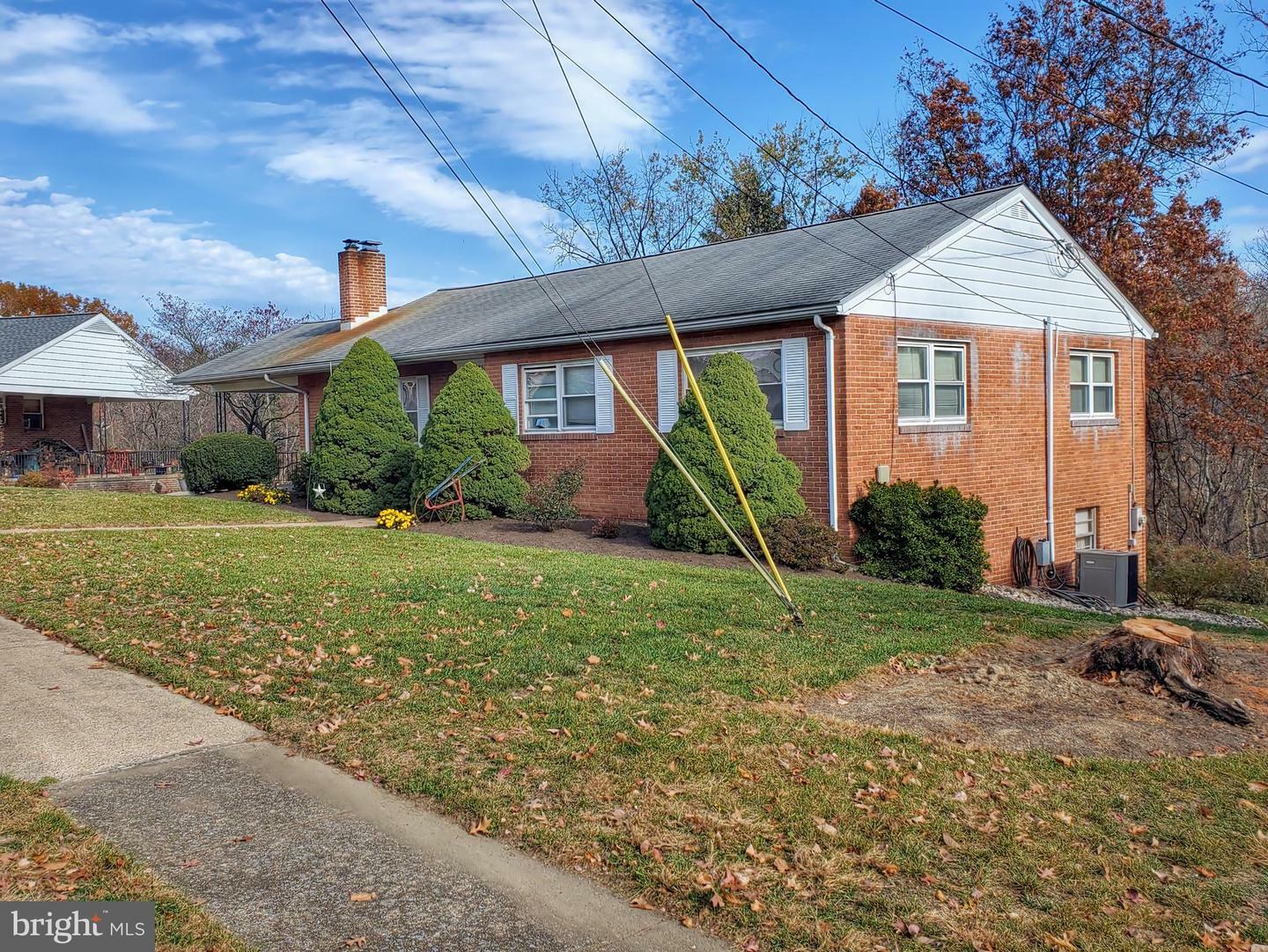 Property Photo:  3886 Dawn Mar Street  PA 17111 