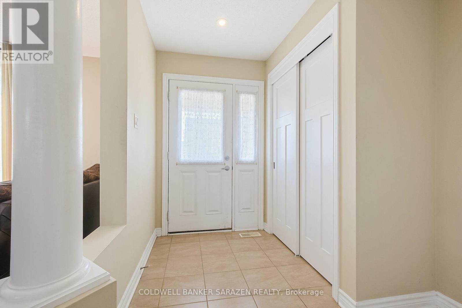 Property Photo:  548 Caracole Way  ON K4A 0W2 