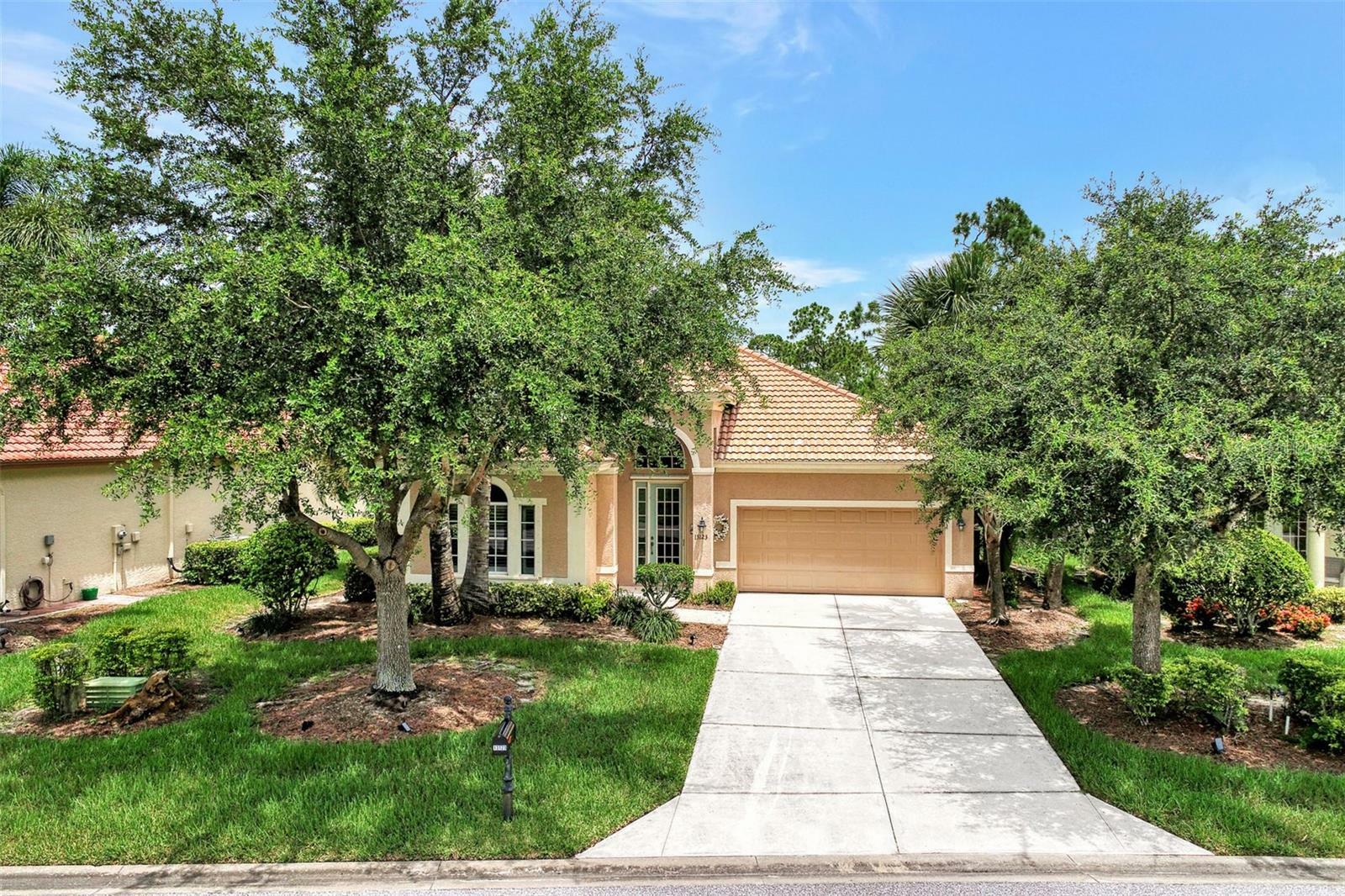 Property Photo:  13123 Preserve Court  FL 33953 