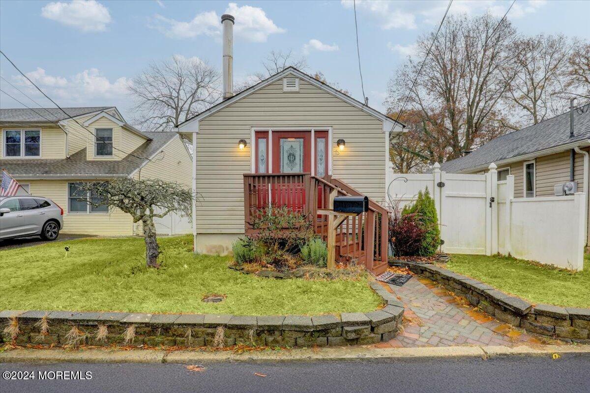 Property Photo:  15 York Avenue  NJ 07758 