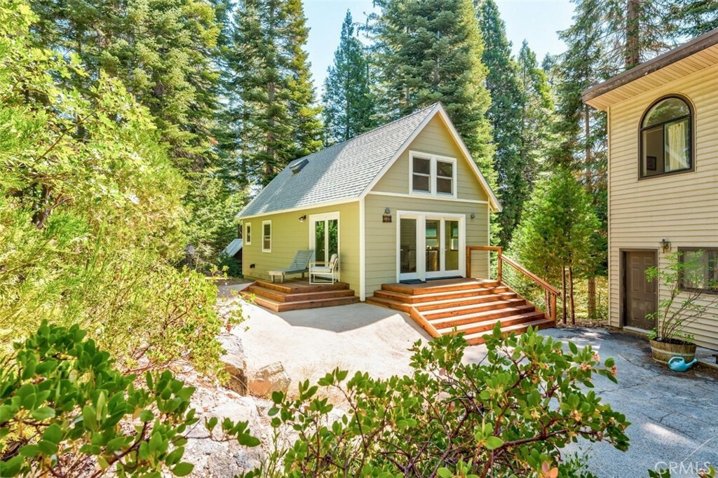 Property Photo:  7731 Forest Drive  CA 93623 