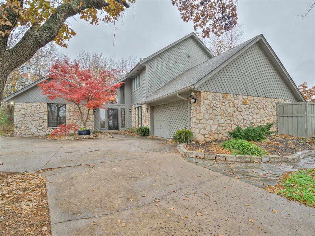 Property Photo:  204 Country Lane  OK 73130 