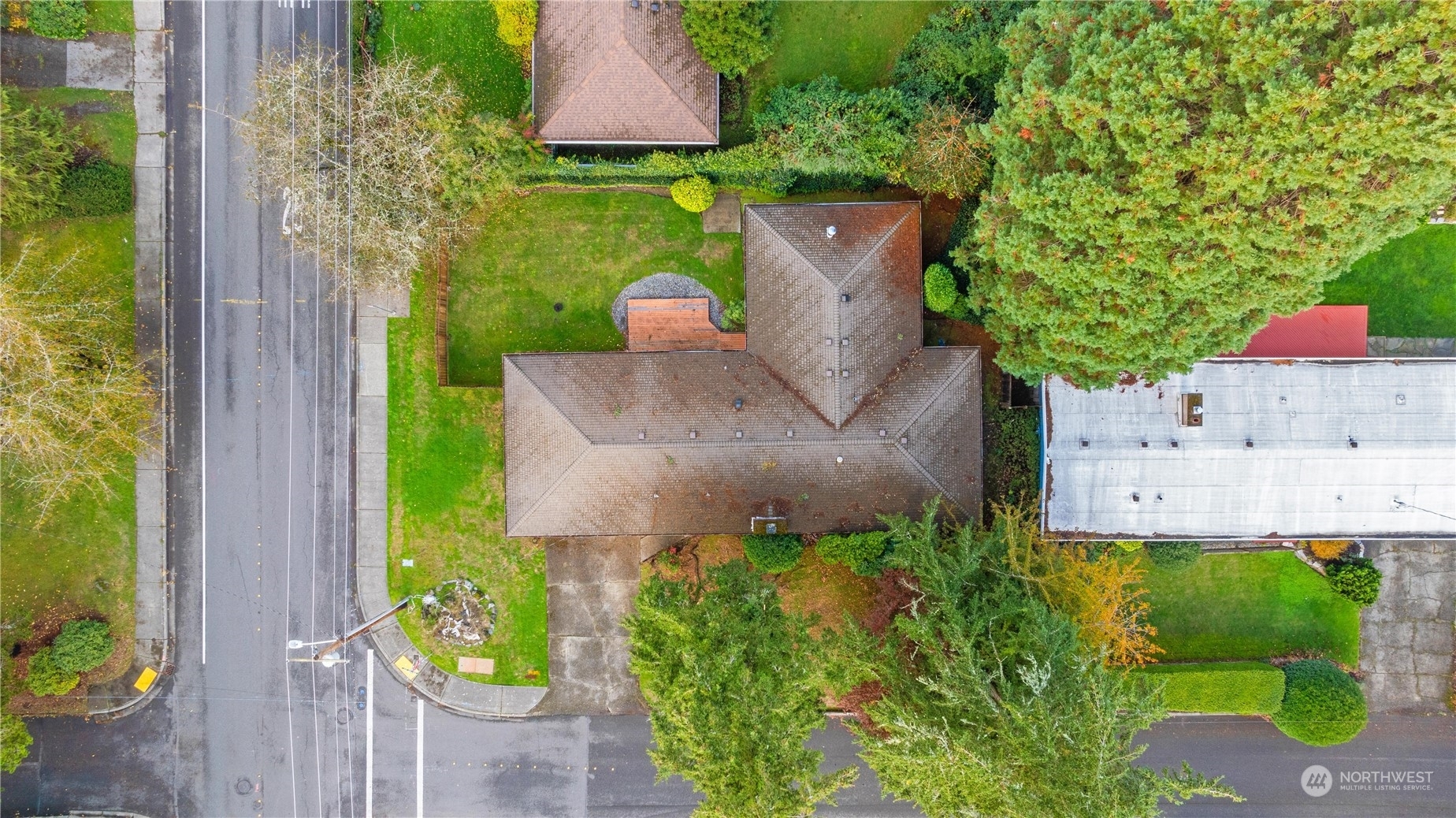 Property Photo:  16404 SE 12th Street  WA 98008 