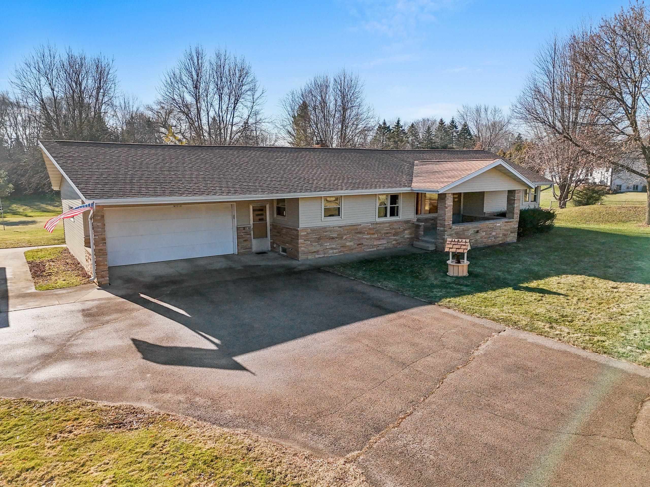 Property Photo:  W7219 Spring Road  WI 54942-9704 