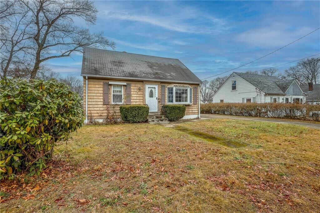 Property Photo:  9 Columbia Avenue  RI 02816 