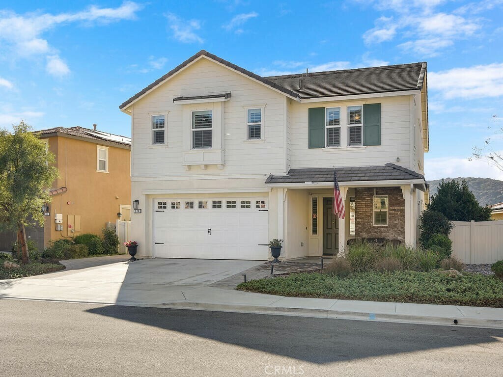 Property Photo:  374 Ventasso Way  CA 92028 