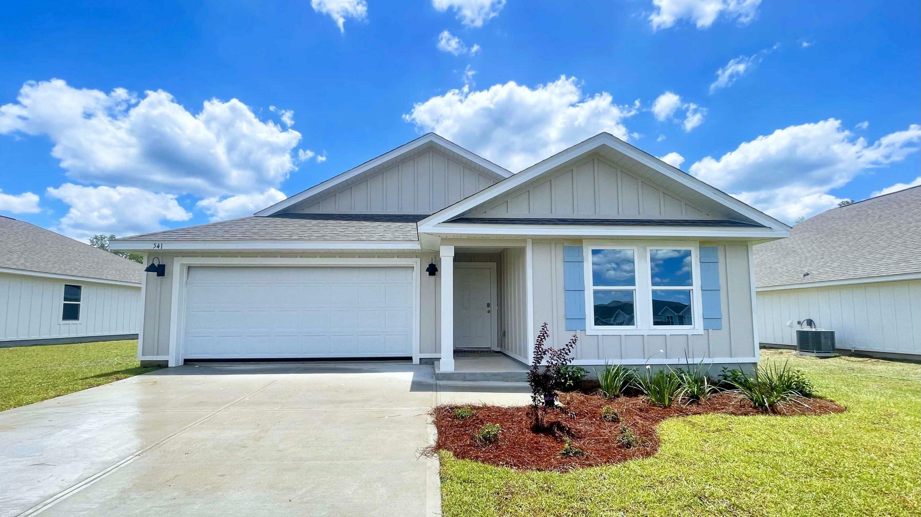 Property Photo:  612 Champ Trail  FL 32539 