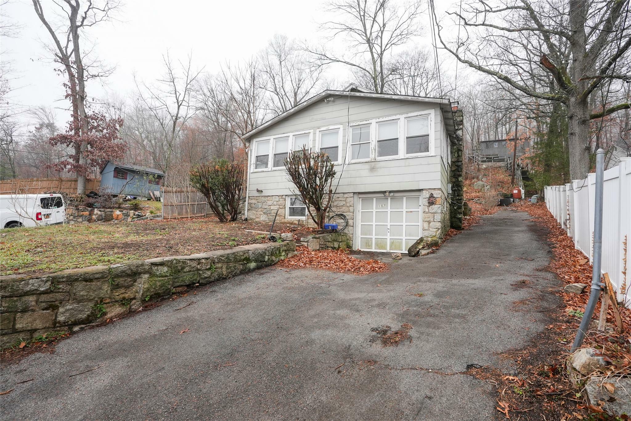 Property Photo:  157 Tanglewylde Road  NY 10537 