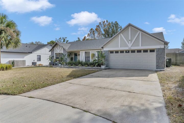 Property Photo:  1010 Chance Cove  FL 32765 