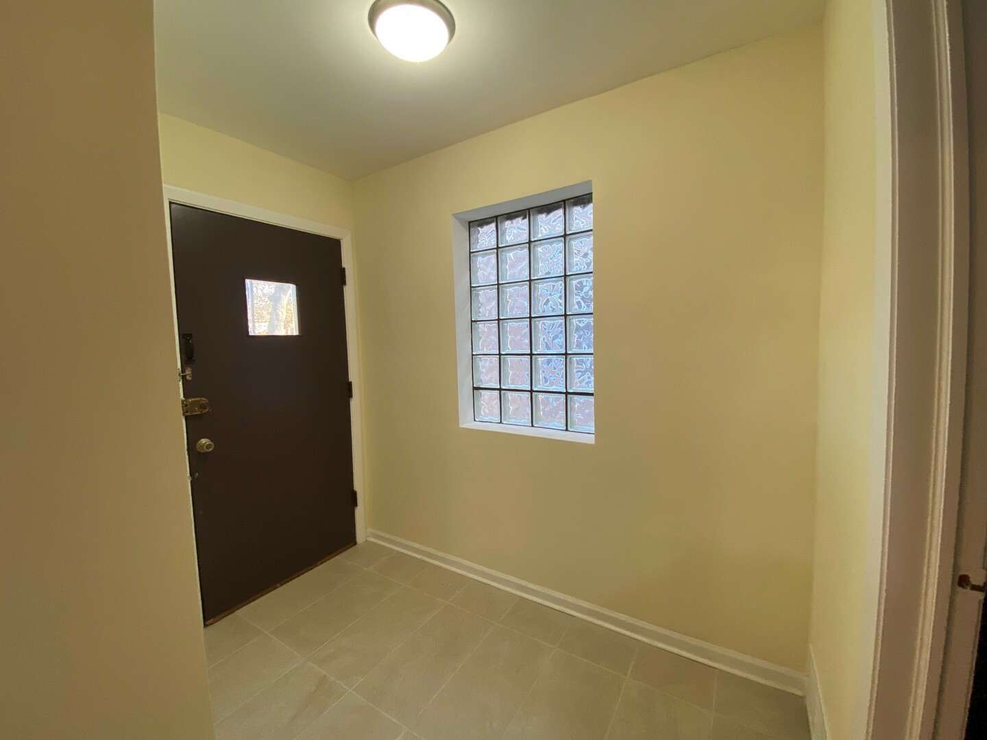 Property Photo:  6078 N Troy Street  IL 60659 