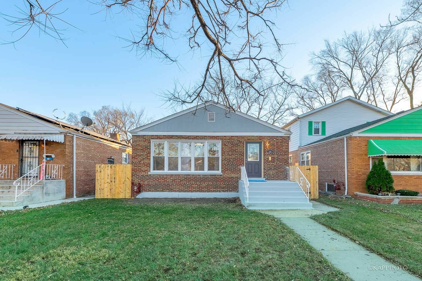 Property Photo:  519 W 125th Place  IL 60628 