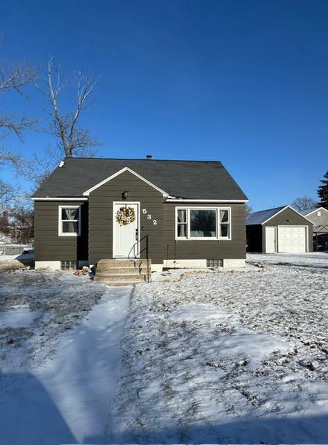 Property Photo:  532 4th Street SW  MN 56573 