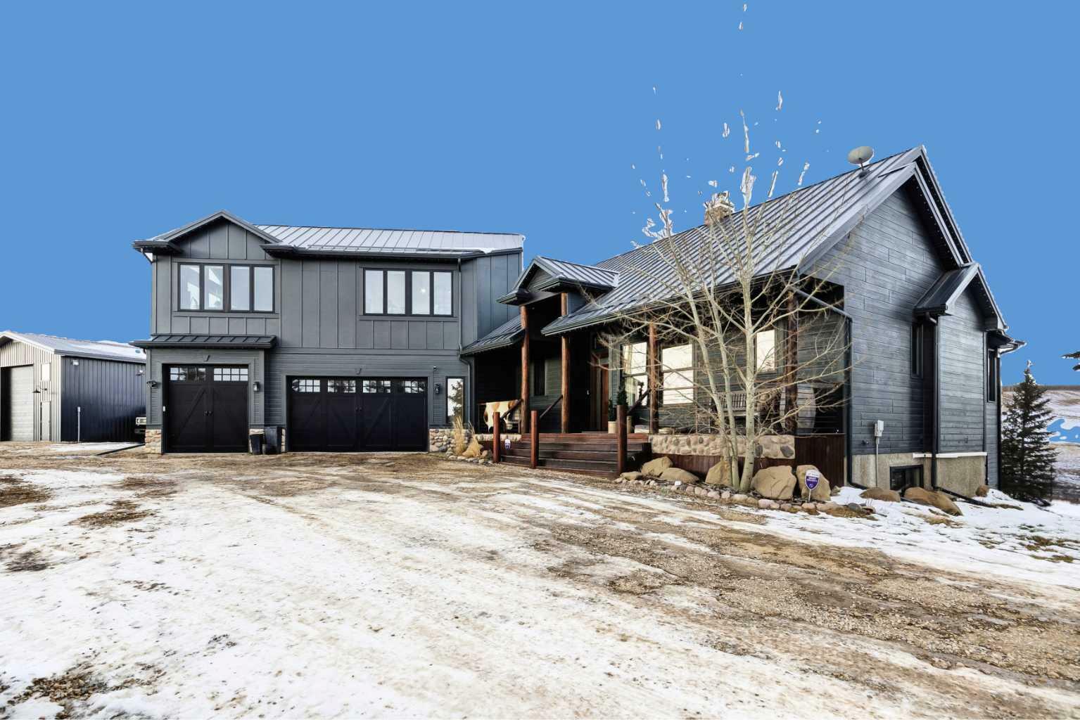 Property Photo:  52138 Township Road 263  AB T4C 1B1 