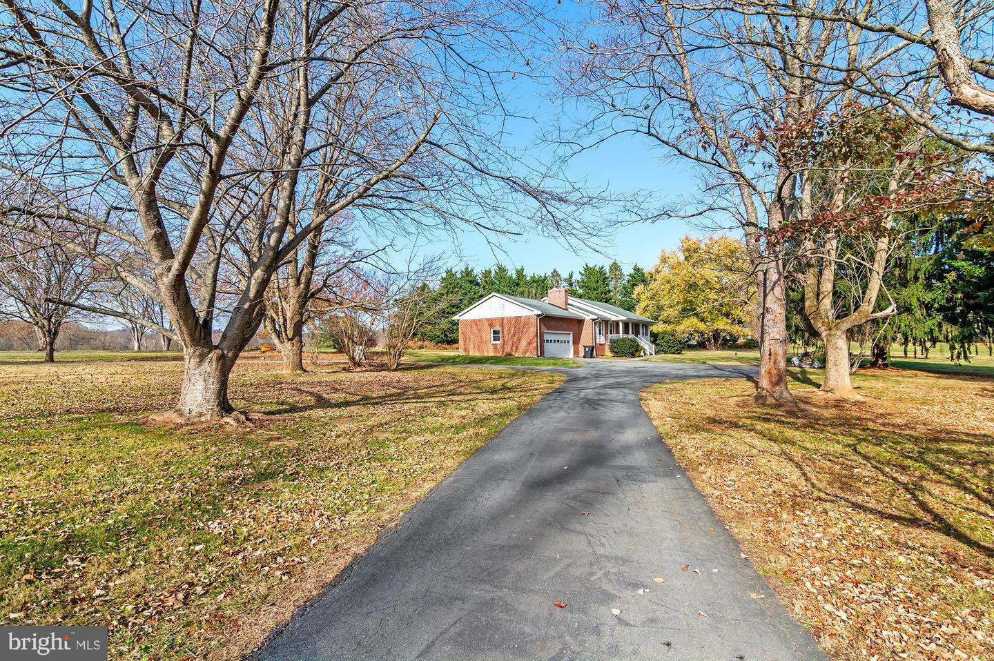 Property Photo:  33 Huntsman Lane  MD 21918 