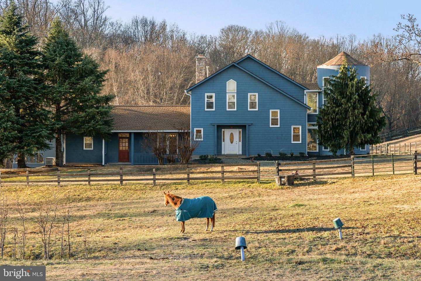 Property Photo:  4688 S Cowpasture Lane  VA 22639 