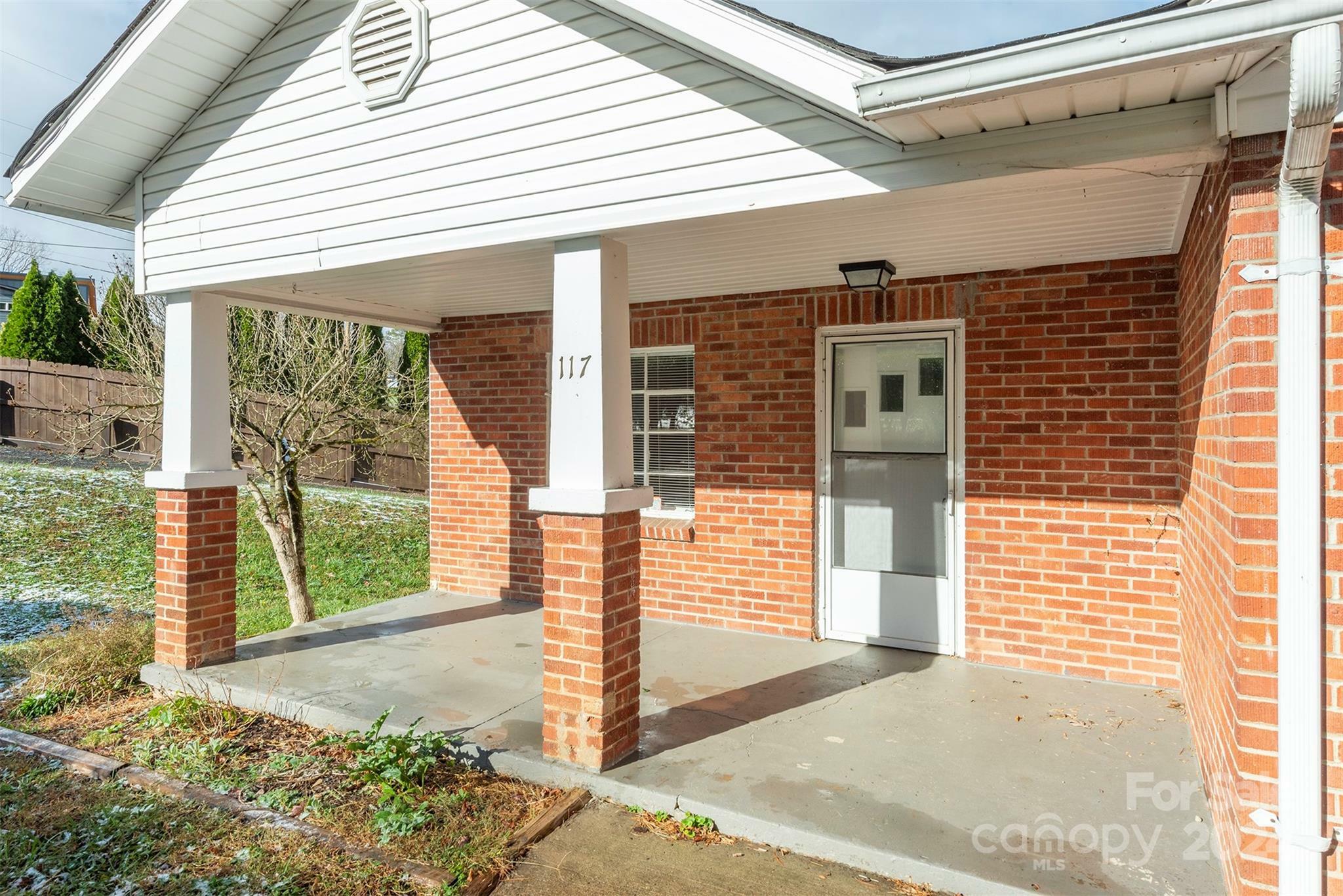 Property Photo:  117 Jonestown Road  NC 28804 