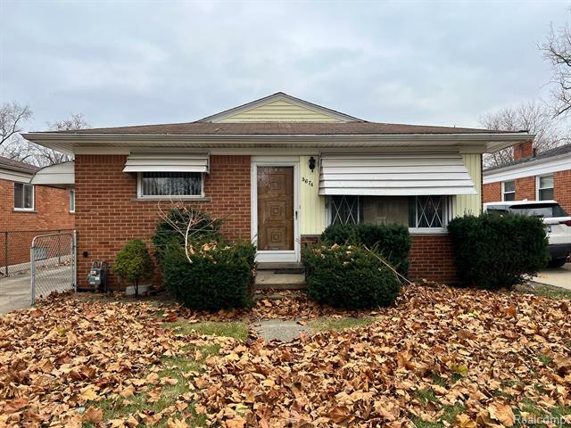 5674 N Lafayette Street  Dearborn Heights MI 48127 photo